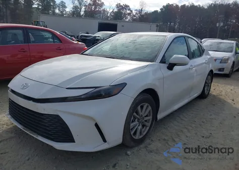 2025 Toyota Camry Le из США, поврежденный, VIN 4T1DAACK3SU594608